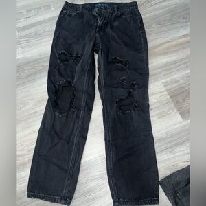 Black Distressed Jeans